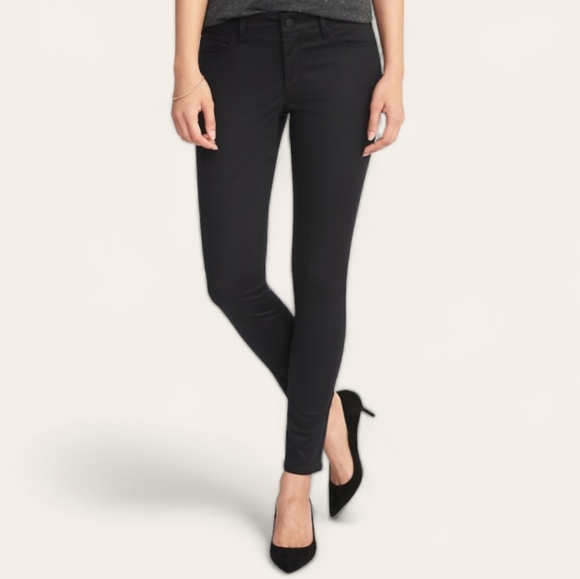 🧭Old Navy "Rock Star" Super Skinny Mid-Rise Jeans in "Black Jack" Color - Picture 1 of 9